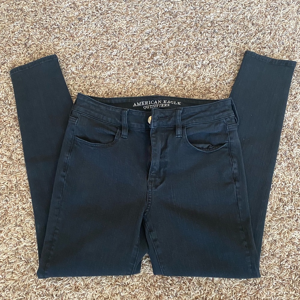 American Eagle Black Hi-Rise Jegging